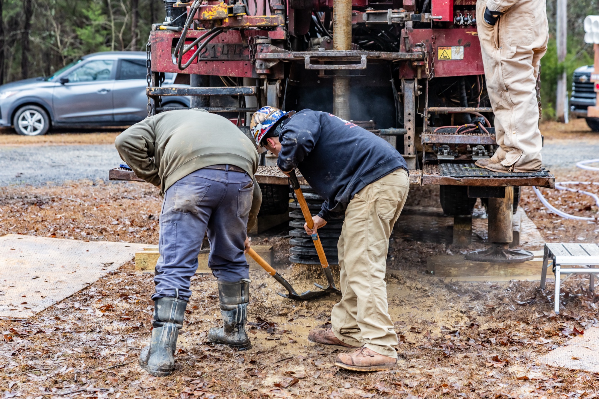 Austin Drilling crew preparing equipment