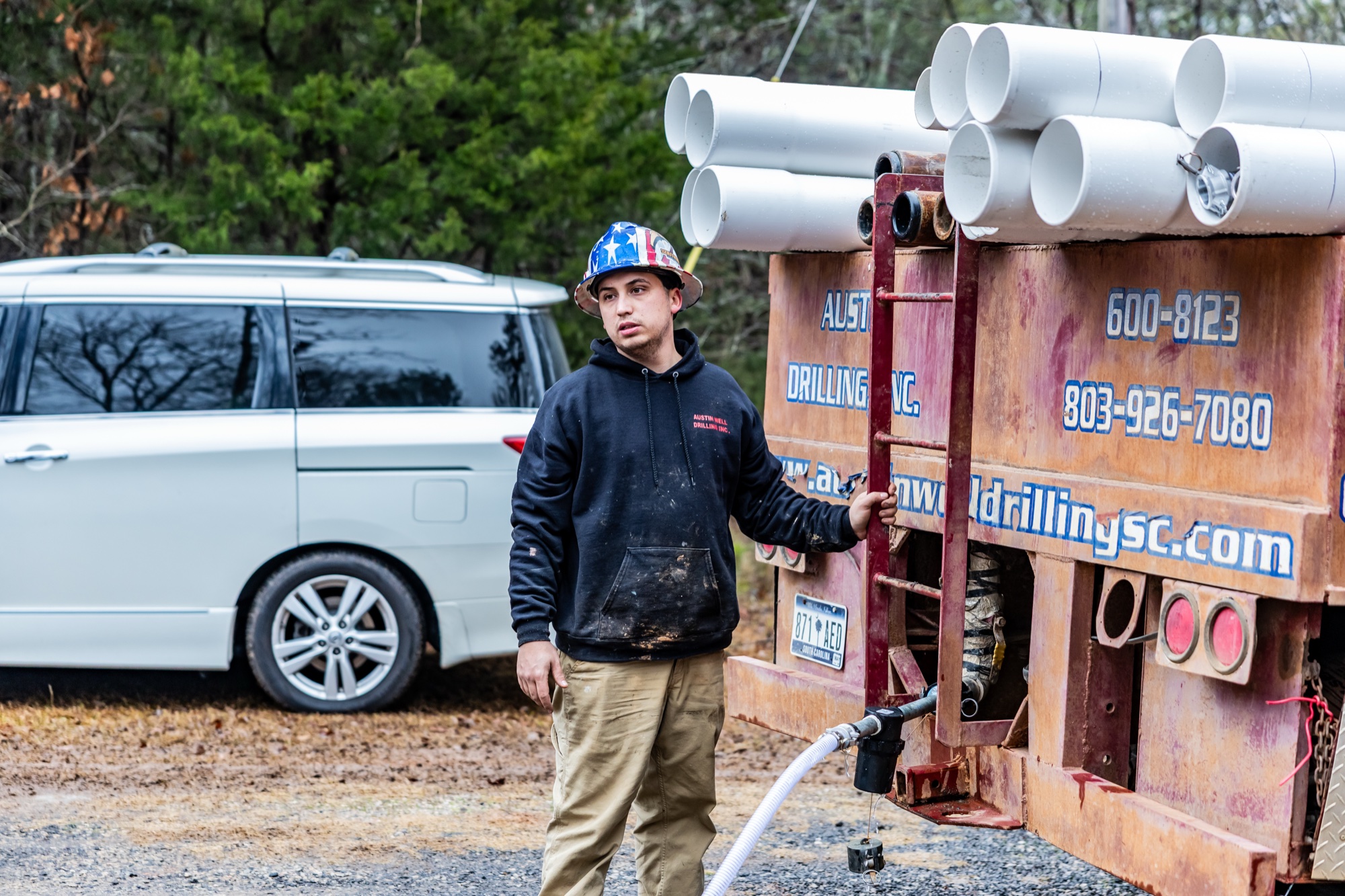 Austin Drilling crew connecting pump system